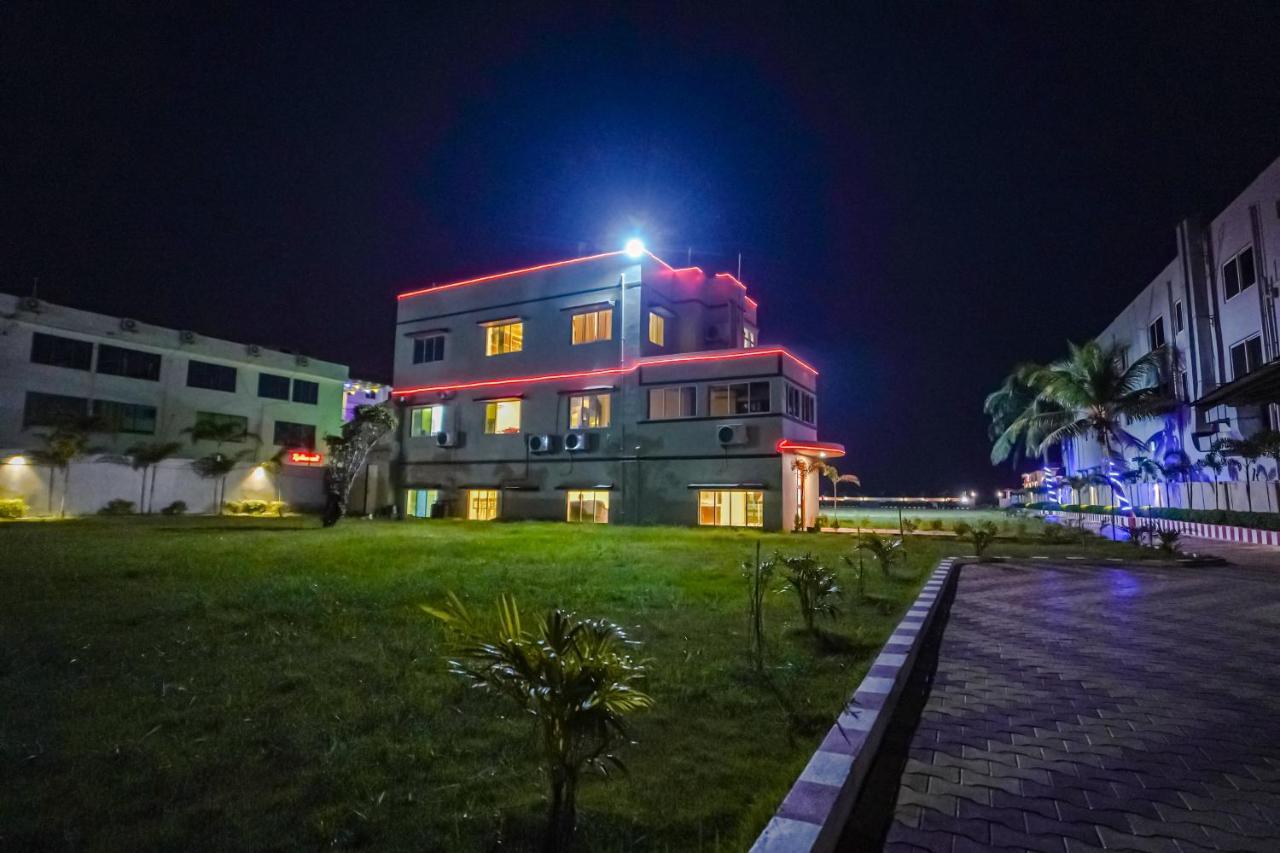 Silver Sand Eco Resort !! Beachfront !! With Biggest Pool And Huge Open Area !! Ideal For Weddings !! Couple Friendly !! Mandarmani Εξωτερικό φωτογραφία