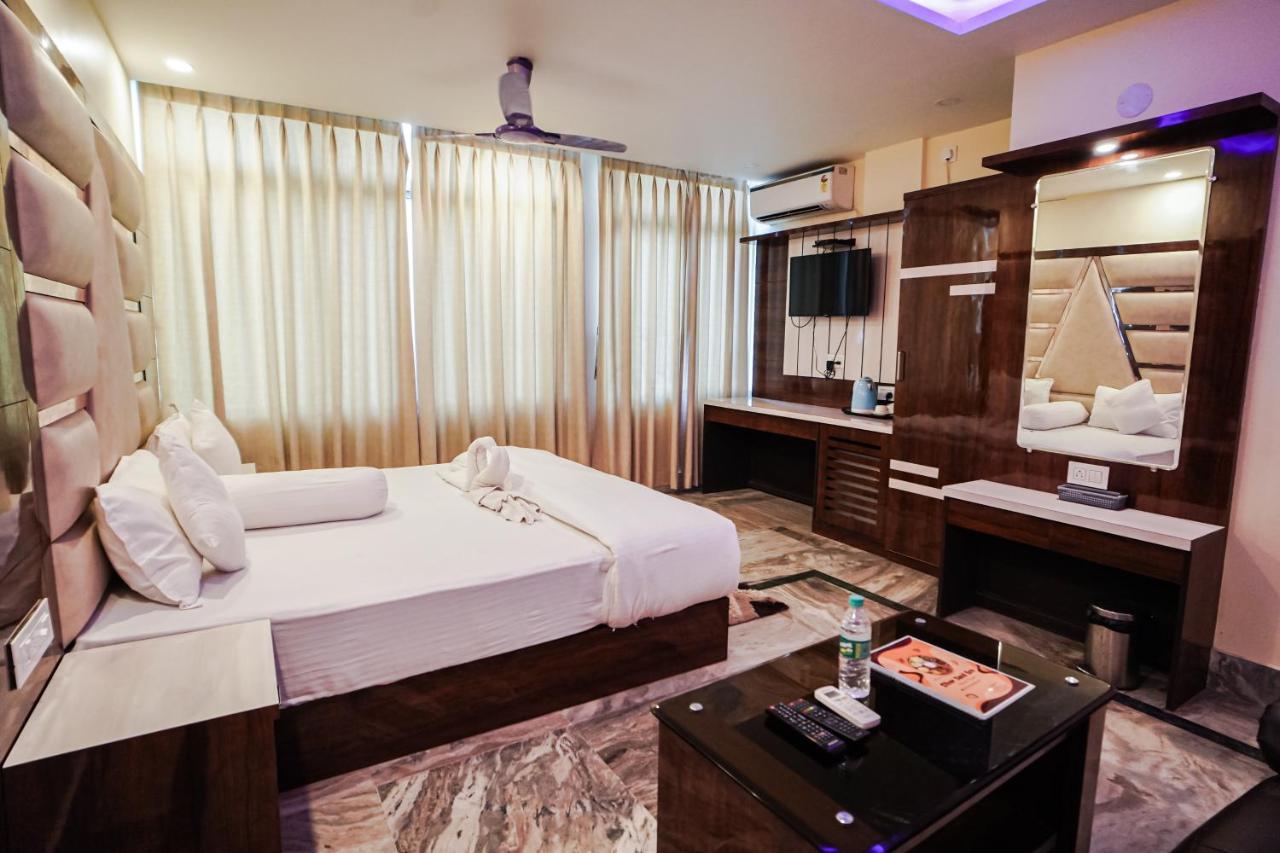 Silver Sand Eco Resort !! Beachfront !! With Biggest Pool And Huge Open Area !! Ideal For Weddings !! Couple Friendly !! Mandarmani Εξωτερικό φωτογραφία
